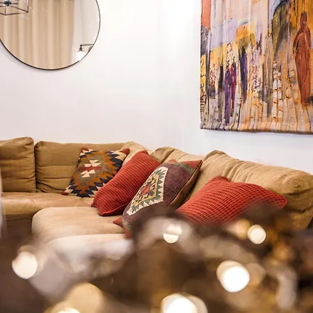 Charming Near Notre-dame