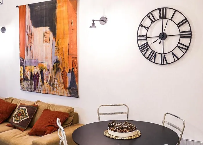 Charming Near Notre-dame * باريس